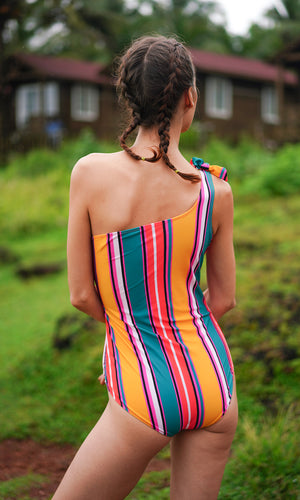 One Shoulder One-piece Swimsuit: Stripe